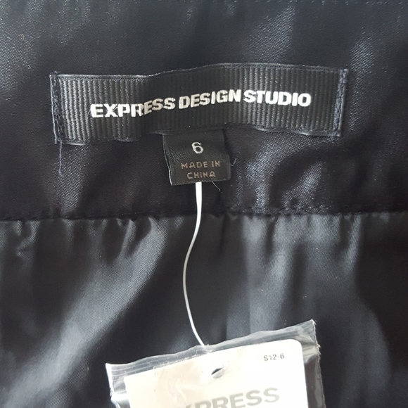 ▪︎Express▪︎Black Sequin Skirt - Picture 6 of 8